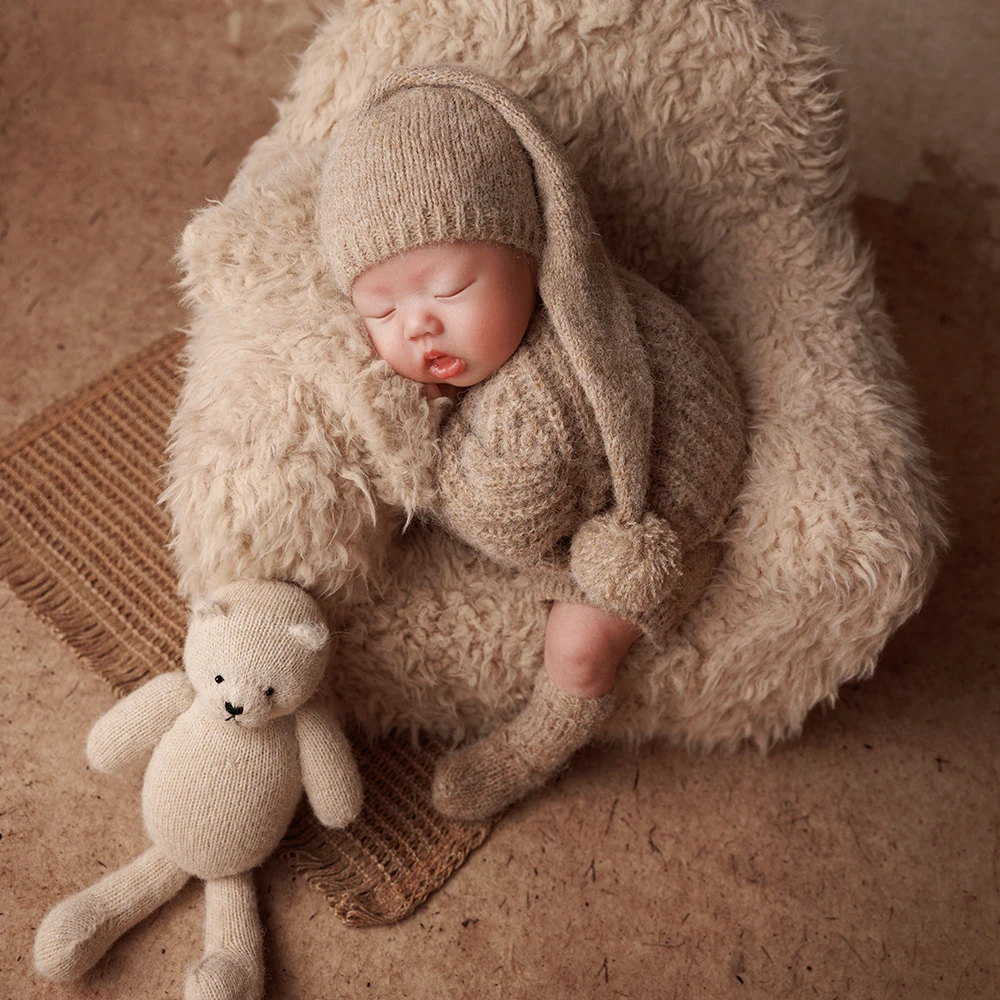 Accesorios de fotografía recién nacido de 0 a 1 mes, trajes tejidos con tema Ins con gorro de noche a juego y osito de peluche para accesorios de fotografía de bebé