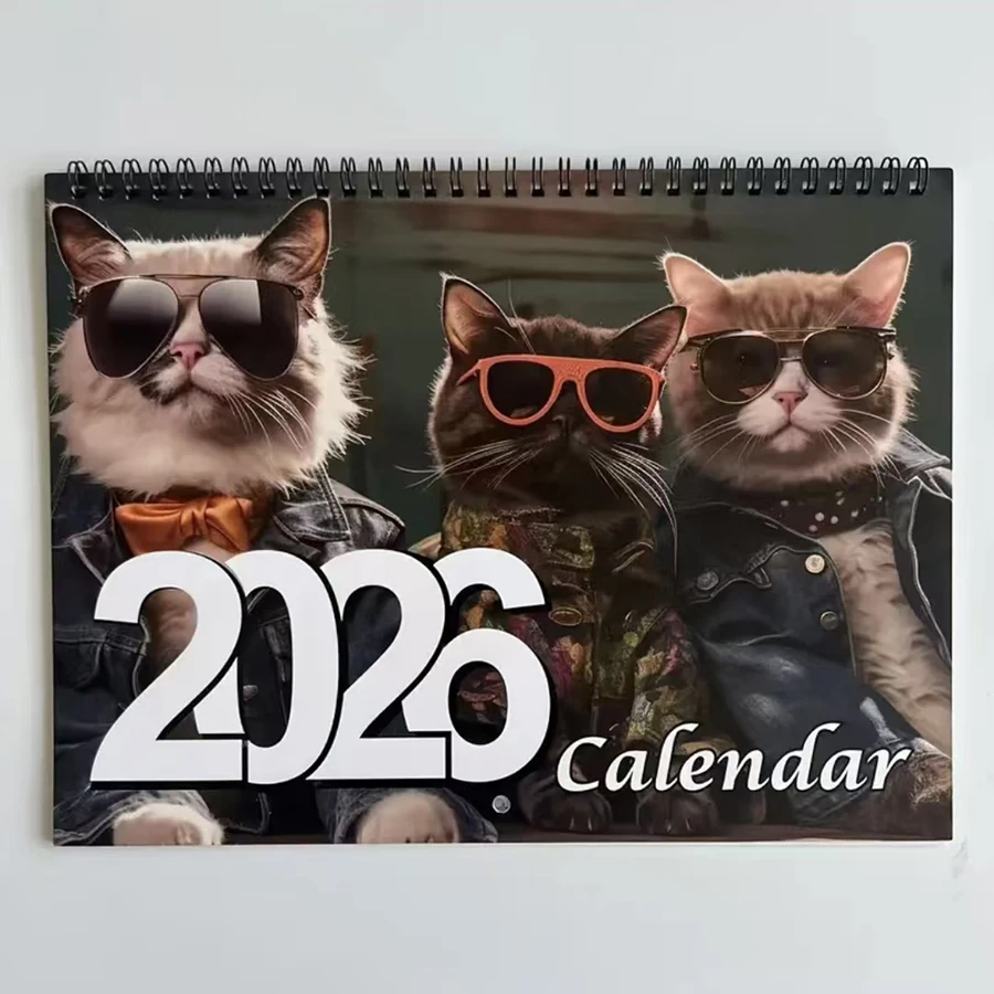 Подвесной календарь на 2026 год — три милых кошачьих узоров в модных очках, ежемесячный график с января в декабрь
