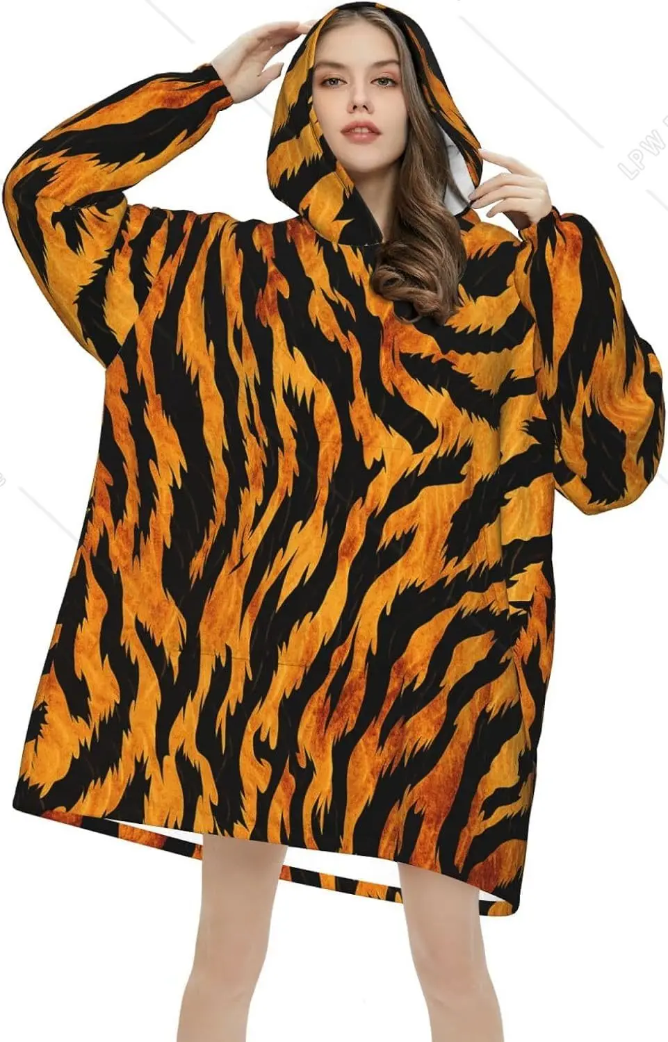 Vintage Tiger Print Wearable Blanket Hoodie Animal Print Oversized Sweatshirt Blanket Cozy Warm Sherpa Hooded Blanket