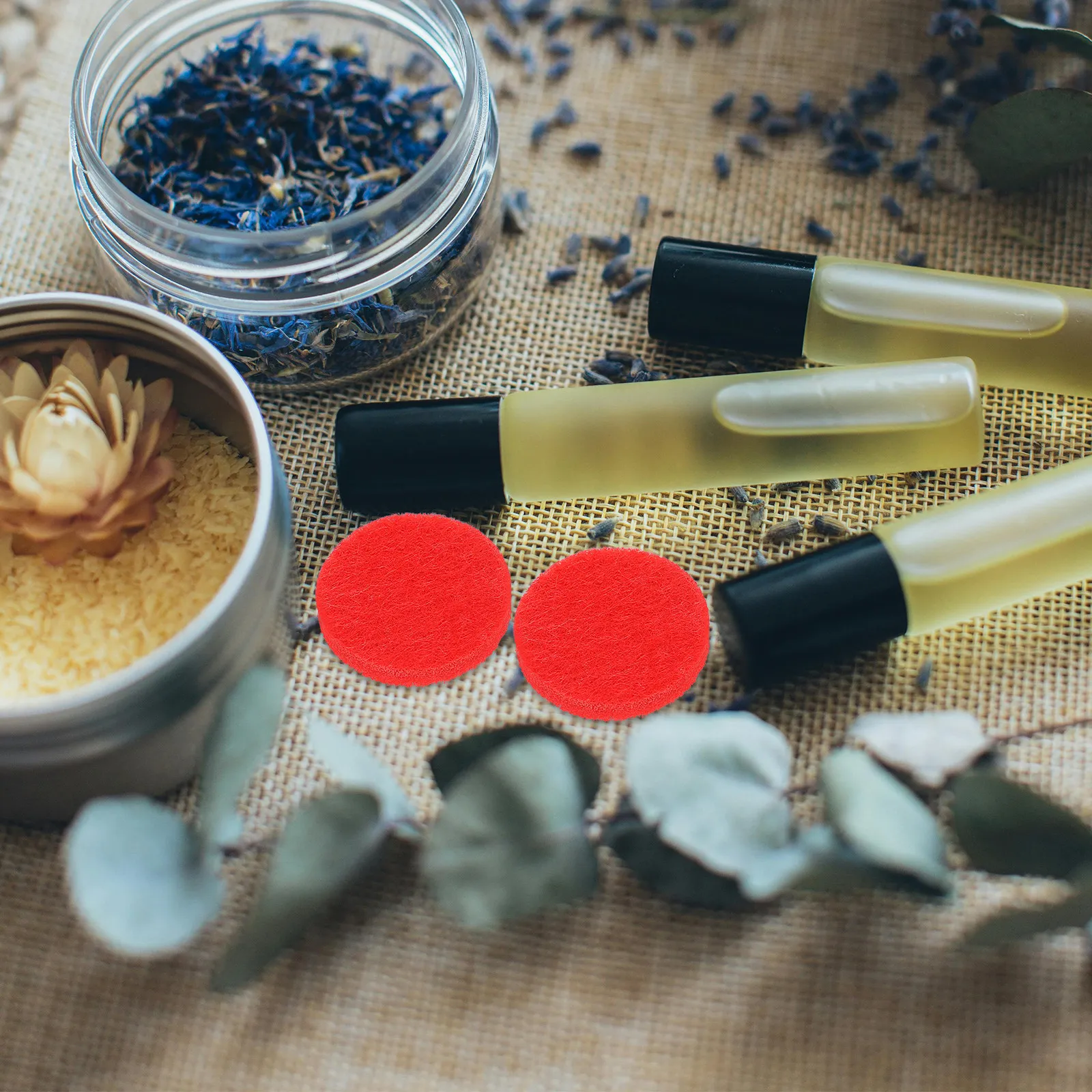 

100Pcs Aromatherapy Cotton Diffuser Pads Round Mini Essential Oil Refill Aromatic Scenting Pads for Necklace Locket Car Home