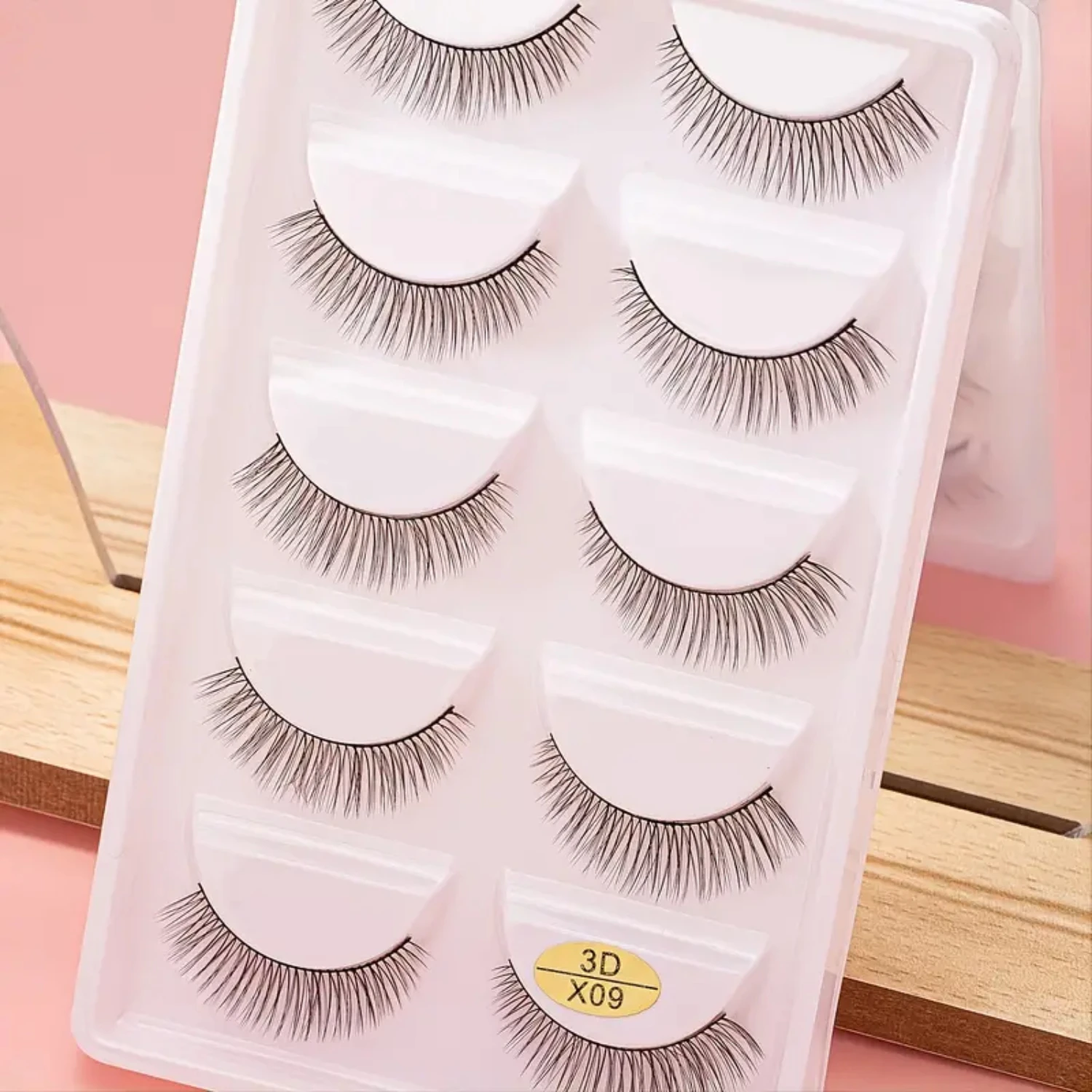 

Enhance Your Makeup Look with Natural Looking 3D Faux Mink False Eyelashes - Set of 5 Pairs for Fuller Volume and Extension - Pe