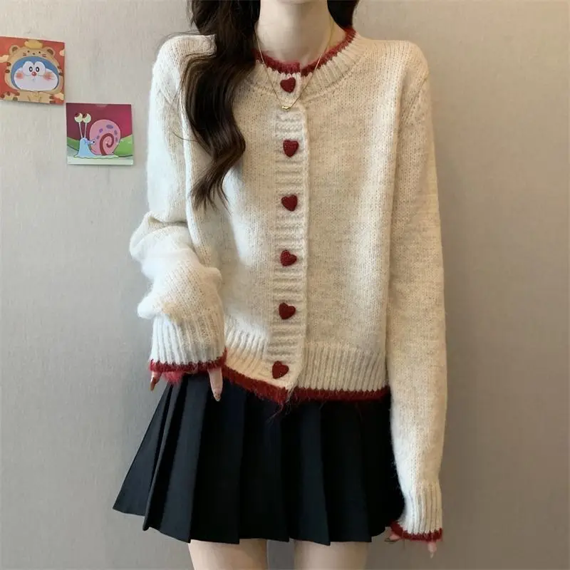 

Heart Buckle Knitted Cardigan Jacket for Women, Spring, Autumn, Winter, Petite, High-End, Lazy Style, Inner Layer, Base Shirt, T