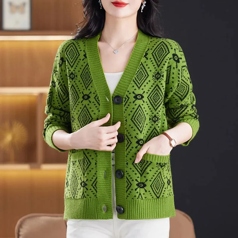 2025Spring Autumn Jacquard Knitted Cardigan Jacket Ladies New Long-Sleeved Short Knitted Sweater Coat Women Loose Knitwear Tops