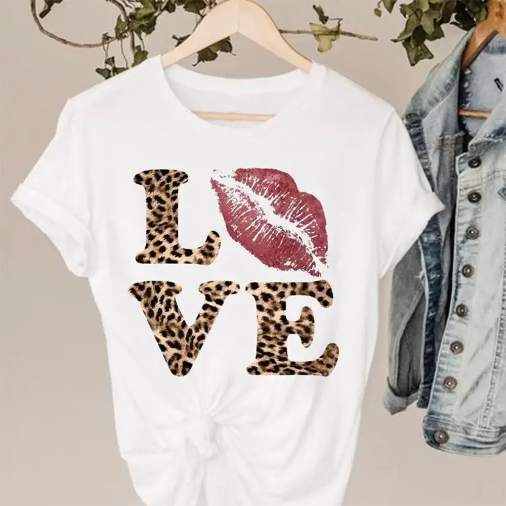 

Plus Size Graphic Tee Clothes 90s Sweet Love Heart Valentine Ladies Print T Clothing Summer Female Women's Short Sleeve T-shirts