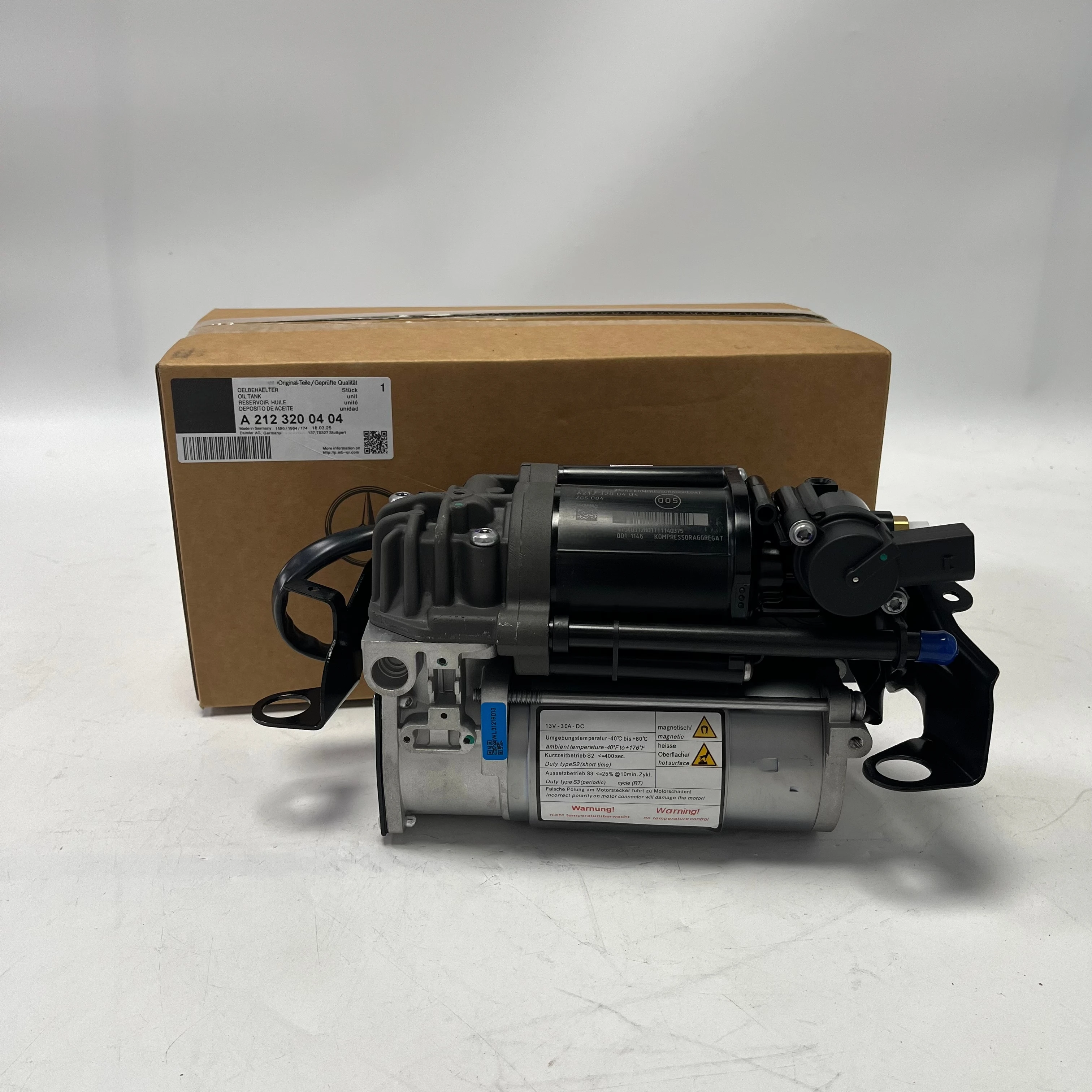 New Genuine Air suspension compressor pump A2123200404 for Mercedes-Benz C218 X218 CLS E-CLASS W212 S212 AMG