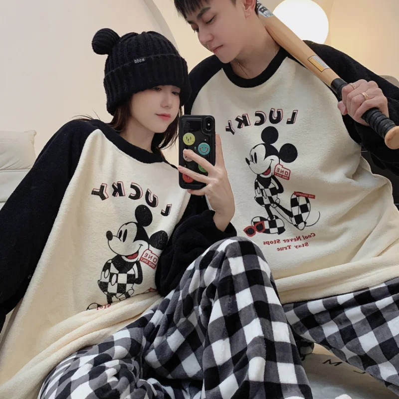 Disney Mickey Winter New Coral Fleece Couple Pajamas Fleece Thickened Warm Cartoon Comfortable Loungewear Two-piece Set