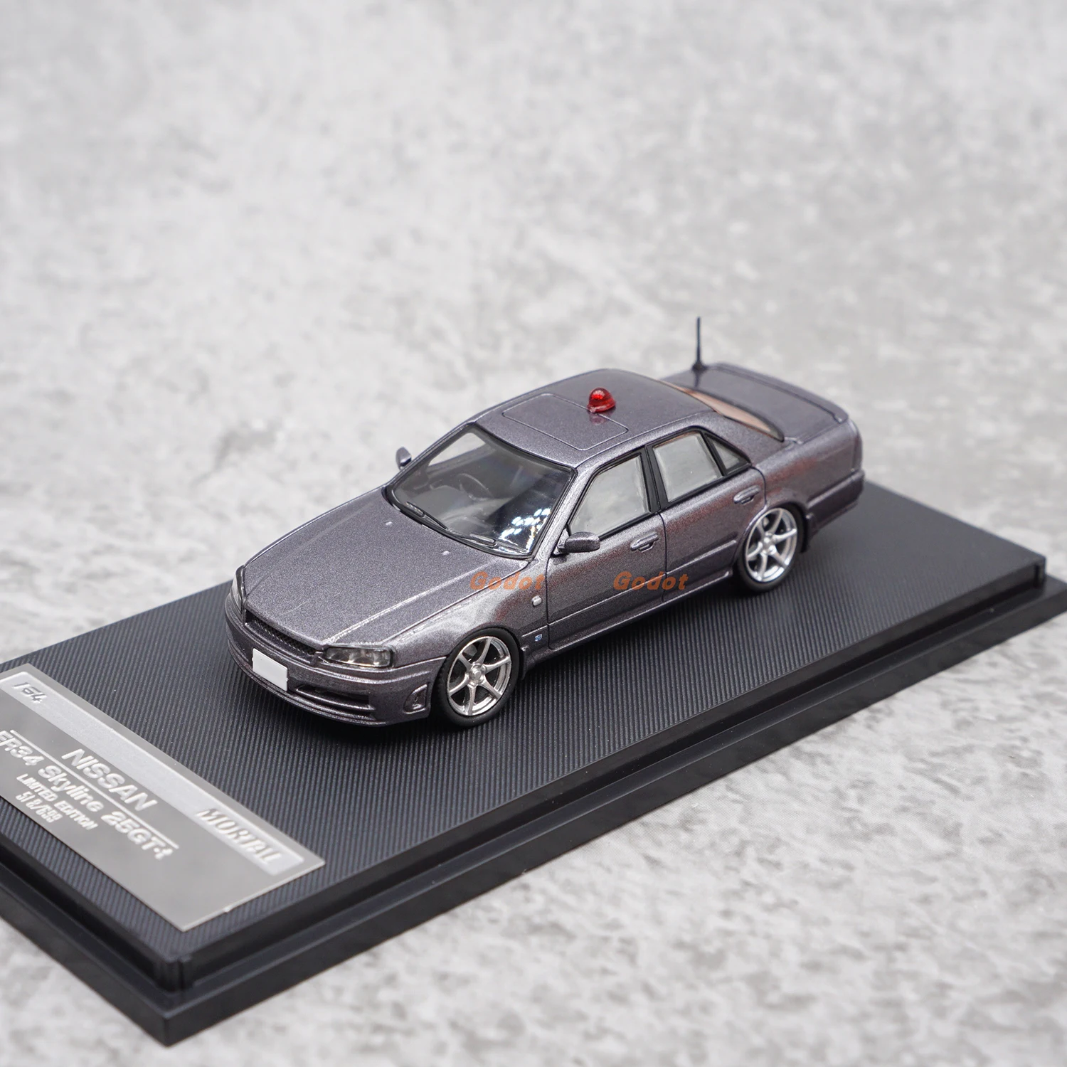 

Mortal 1:64 Scale Diecast Alloy Nissan GTR R34 Toys Police Cars Model Classics Nostalgia Adult Gifts Souvenir Static Display