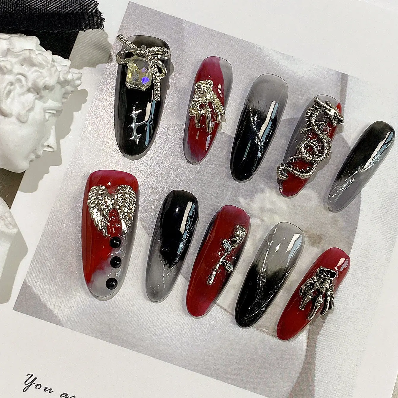 

10 шт., чистый ручной пресс для дизайна ногтей в форме миндаля, красивые накладные ногти, сверхмощный великолепный дизайн ногтей, подходит для женского использования