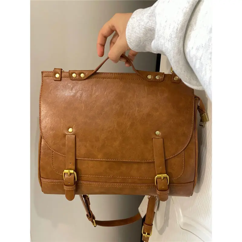 Richme Vintage British Style Women\'s Bag 2022 Trend Students Brown Satchels Fashion Multifunction Individuality Backpacks Female