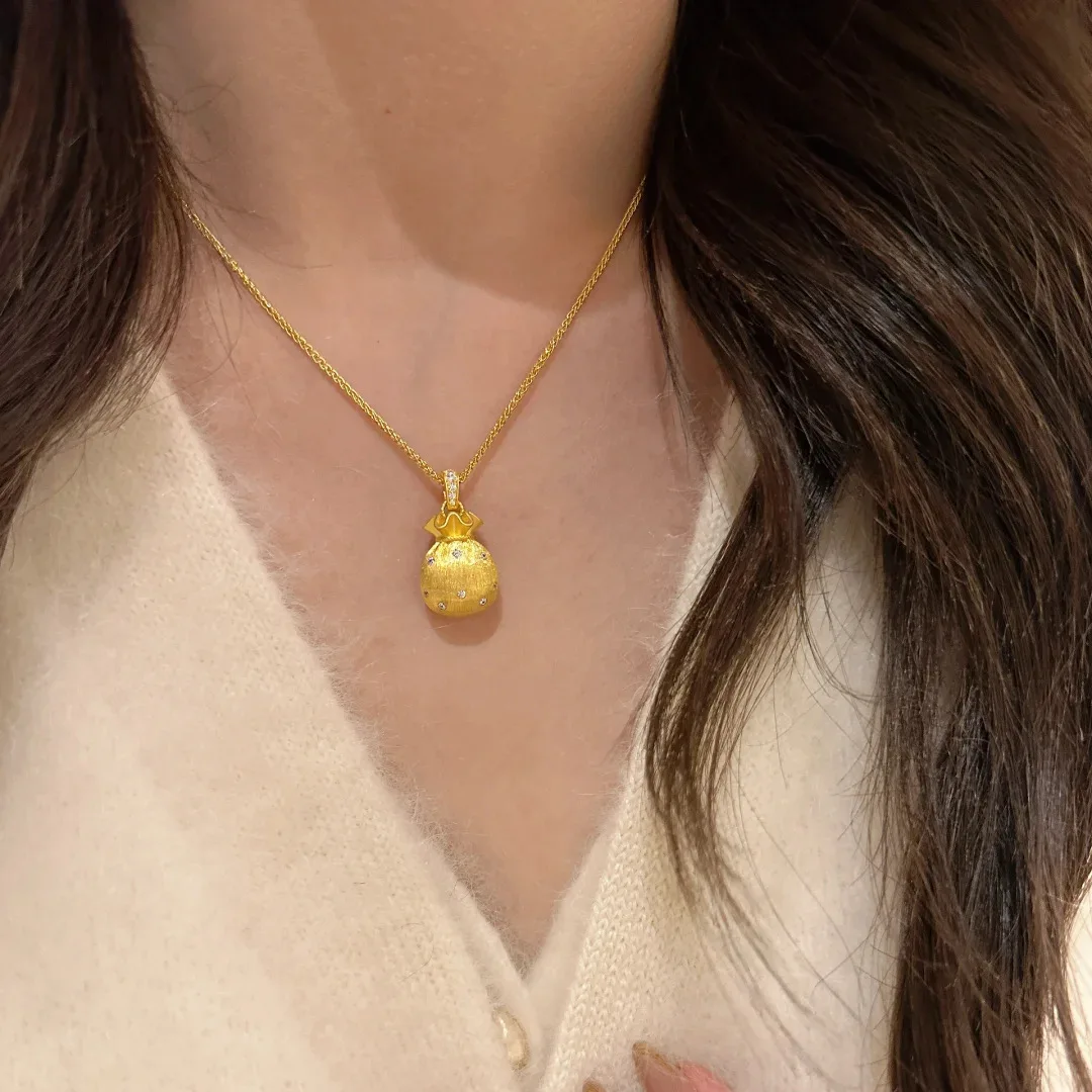 Retro Exquisite 3D Lucky Bag Gold Color Pendant Inlaid Small Zircon Necklaces Clavicle Chain For Women Cute Neck Accessories