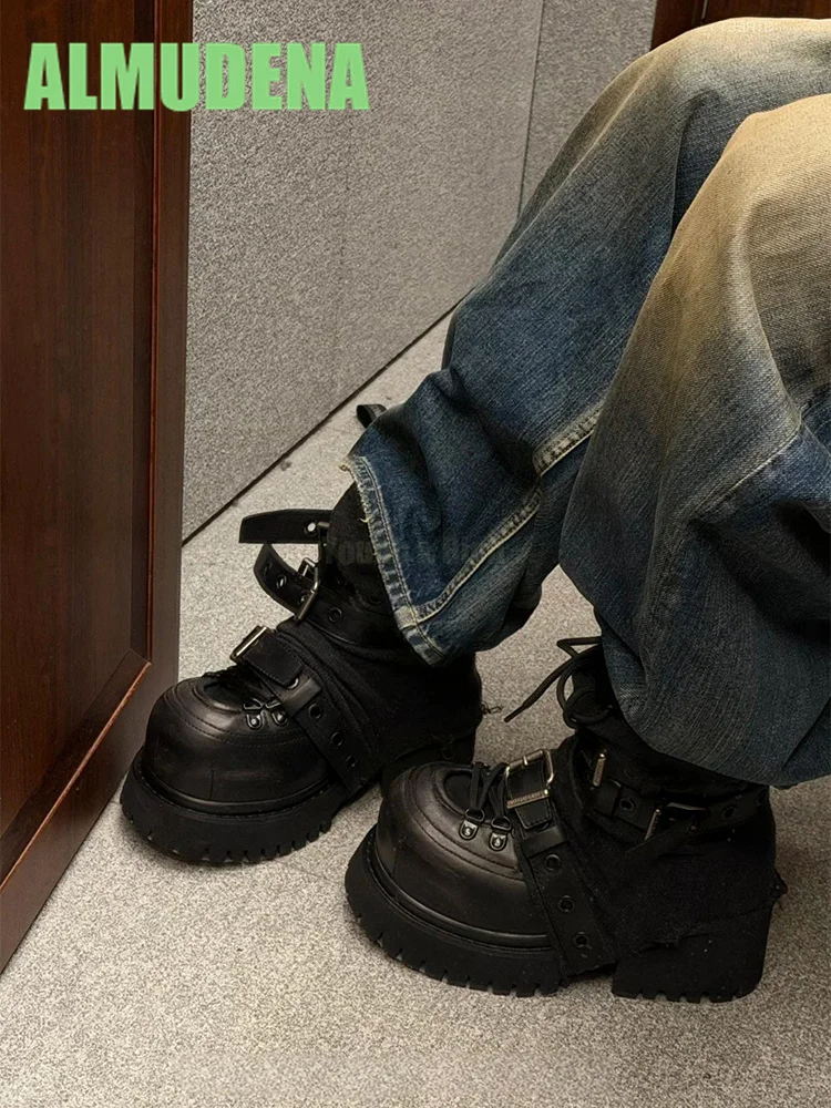 

Bundled Metal High Top Shoes with Punk Style Thick Sole, Fashionable Height Increase, Belt Buckle Decoration, Casual Short Boots