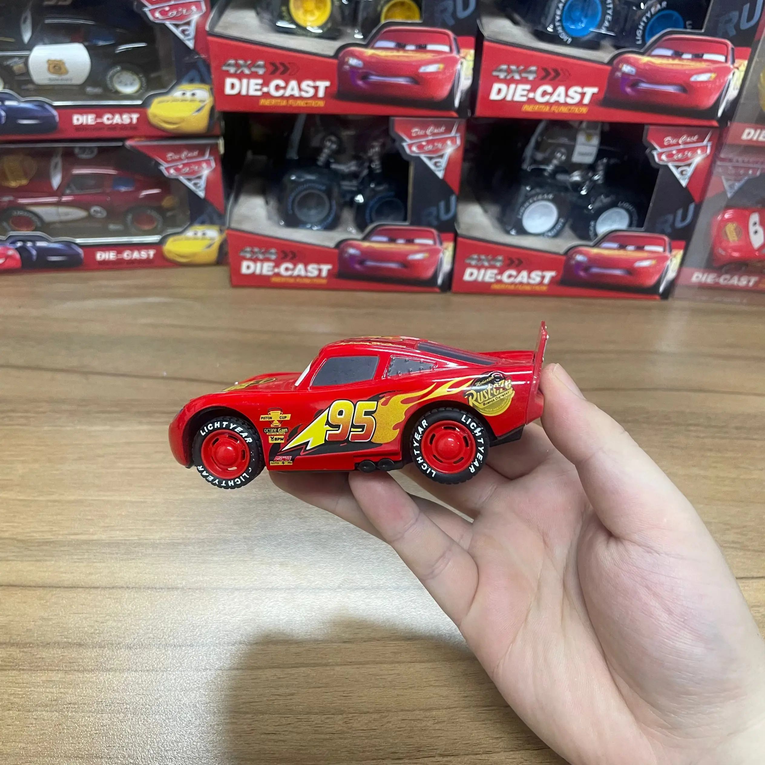 Disney Pixar Cars 3 Lightning Mcqueen Big Wheels Uncle Truck Ramirez Storm Jackso Cruz Alloy Car Sound And Light Toys Gifts