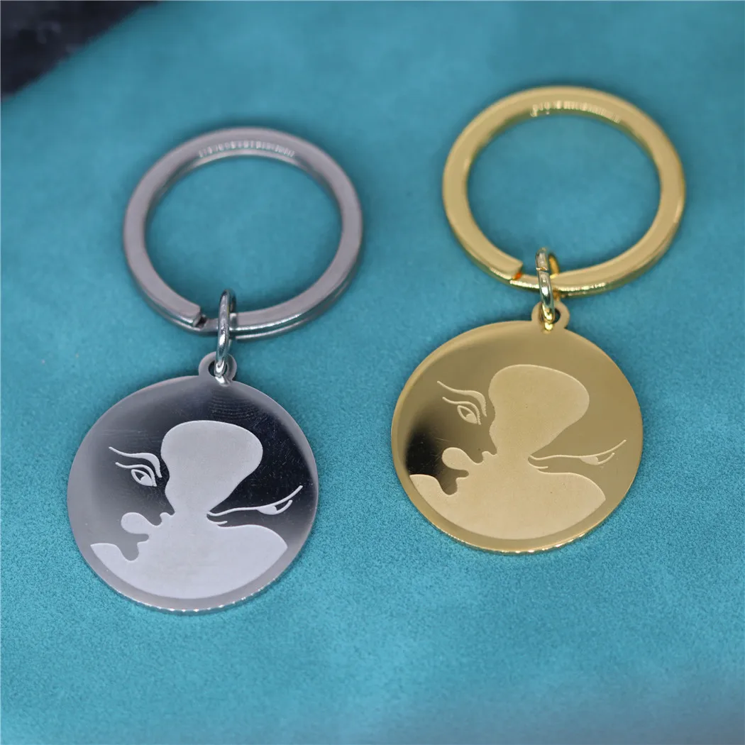 Stainless Steel Aggressive Face Animal And Man Round Disc Pendant Keychain For Women Minimalist Jewelry Keyring