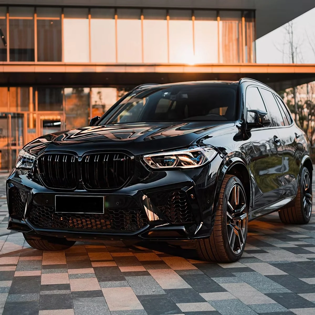 

For X5 G05 2019-2022 Years Upgrade to X5M Model with Front Bumpers Grilles Wheel Arch Rear Bumper Car Body Kits