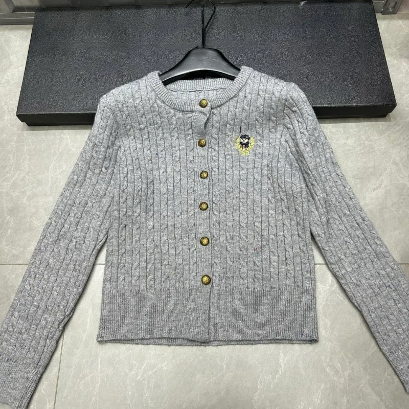 

Korean Fashion Bear Embroidery Soft Knit Cardigan Women Autumn Winter New Cashmere Knit Sweater Single Breasted Preppy Knitwear