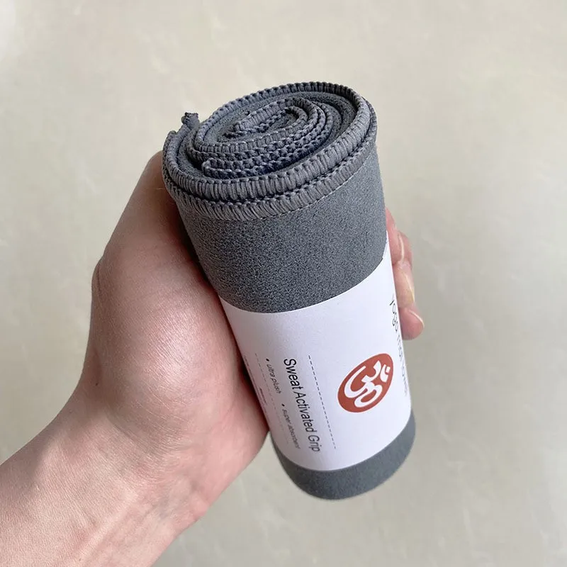 Small Frog Design Yoga Towel Sweat Absorbent Non-Slip Fitness Mat for Yoga Exercise Sports Activities - view 4