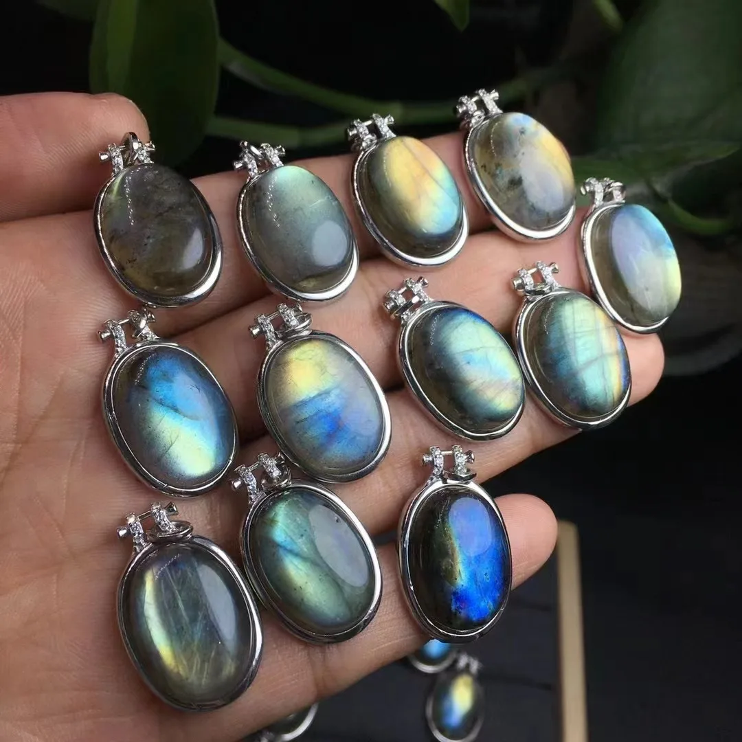 Unit One Piece 925 Silver Buckle With Cost Effective Natural Rainbow Labradorite Crystal Healing Oval Shape Pendant