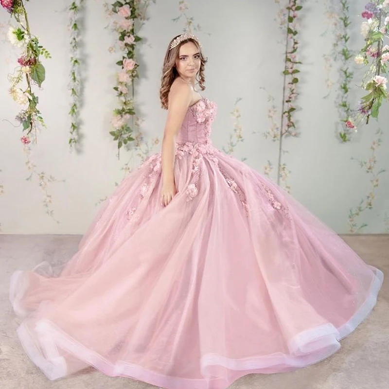 

Pink Girl Prom Dress 2023 Sweetheart Ball Gown Quinceanera Dress Illusion Handmade Flowers Crystal Robes De Soirée