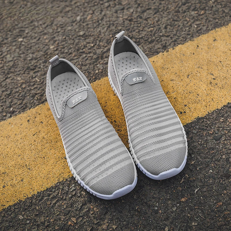 Women Sneakers Summer Women Casual Shoes Fashion Breathable Mesh White Casual Women Shoes Slip-On Light Soft Flats Shoes