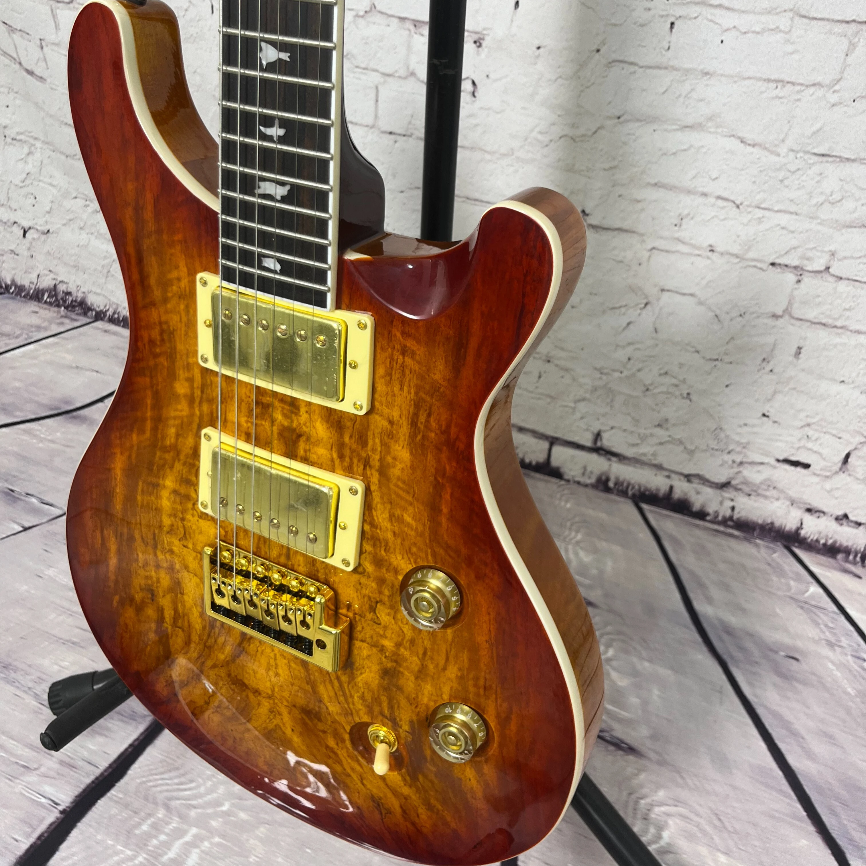 

Бесплатная доставка: Электрогитара PRS Burl Top Solid Body с инкрустацией в виде птиц, 6 струн, для рок-музыки