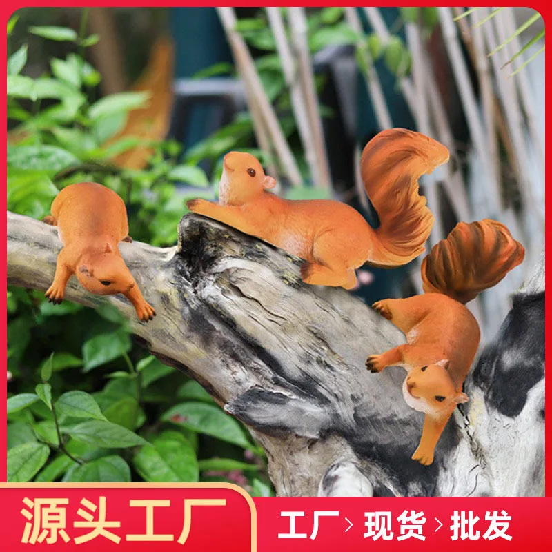 Courtyard Garden Decoration Ornaments Layout Resin Crafts Simulated Squirrel Tree Hanging Zoo Landscape Outdoor