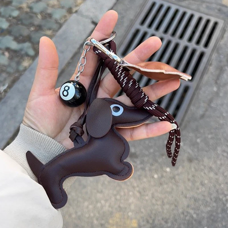 Cute Dachshund Keyring Bag Five-pointed star Pendant Ball Suitable For Mobile Phone Bag Pendant Accessory Keychain Couple Pendan