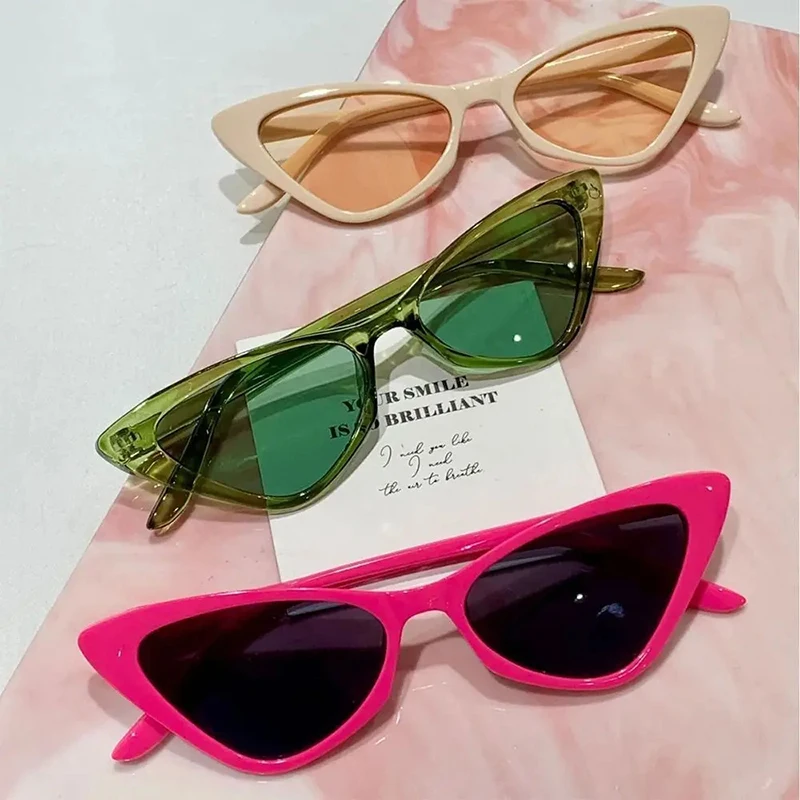 Vintage Cat Eye Sunglasses Retro Small Frame Sun Glasses For Women UV400 Protection Eyewear Trendy Shades Streetwear Accessories