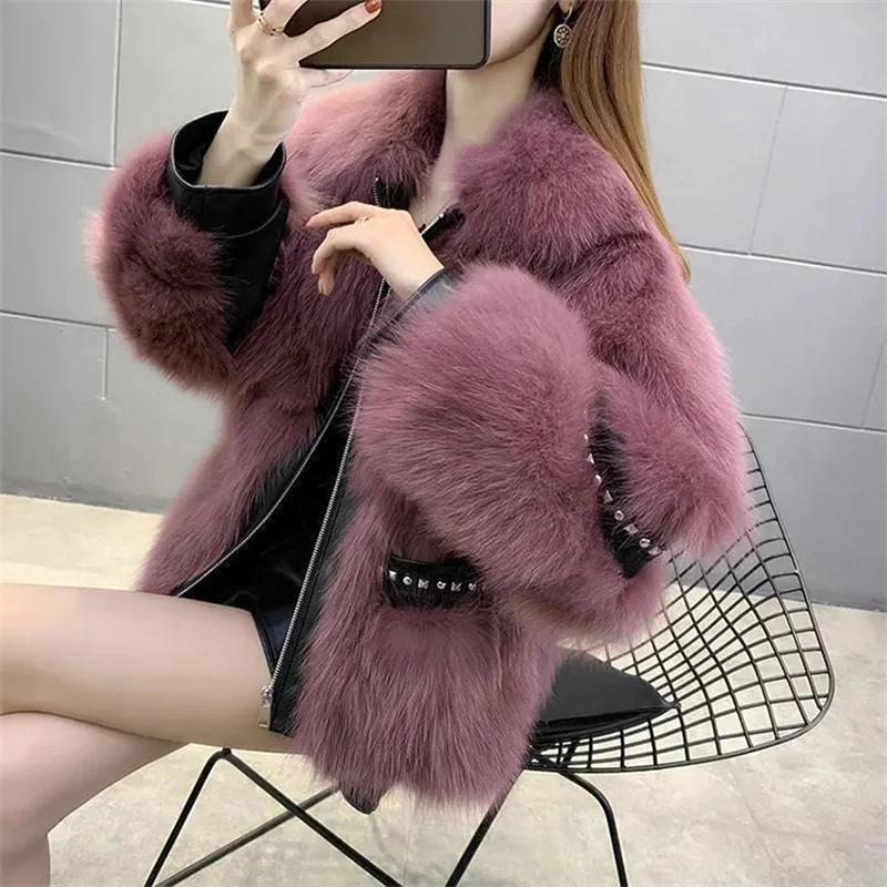 Moda coreana casaco de pele curto para as mulheres 2025 inverno novo design com rebite manga morcego e casacos de pele integrados feminino parkas quentes