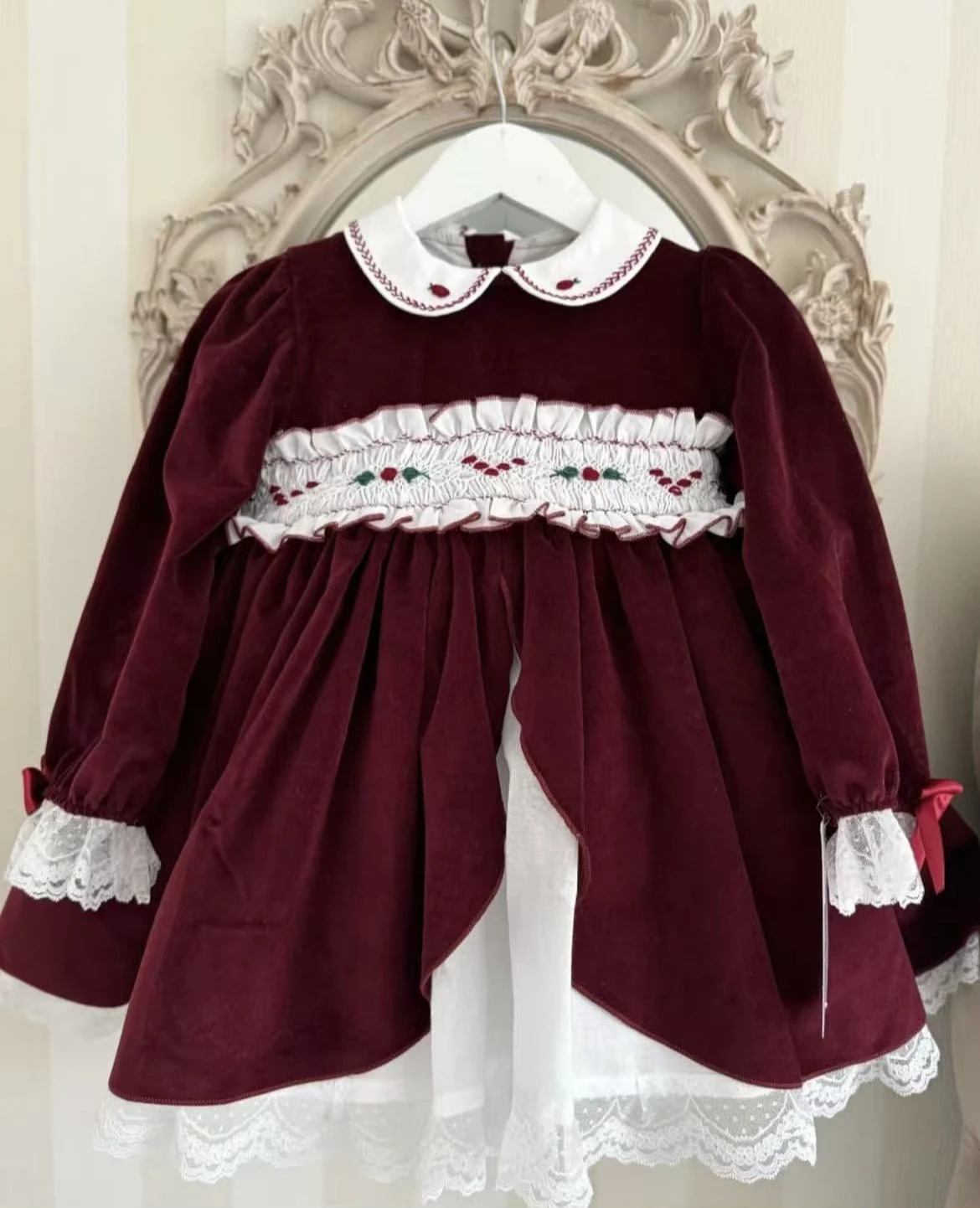 

0-12Y Baby Girl Autumn Burgundy Velvet Handmade Smocking Vintage Princess Red Dress for Birthday Holiday Eid Christmas A314