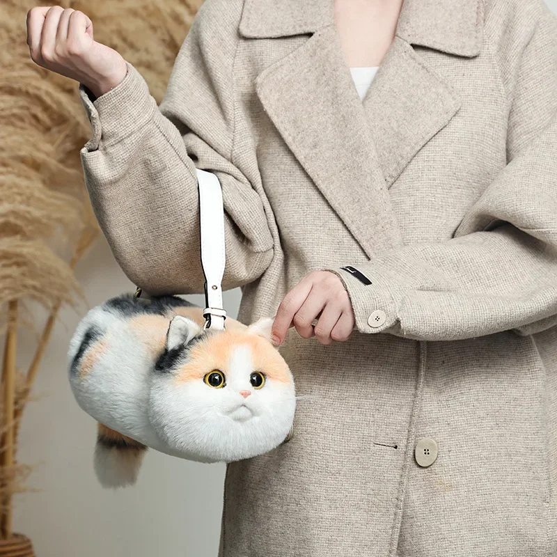 

Simulated animal dolls, three-flower plush toys, cat shoulder bags, dolls