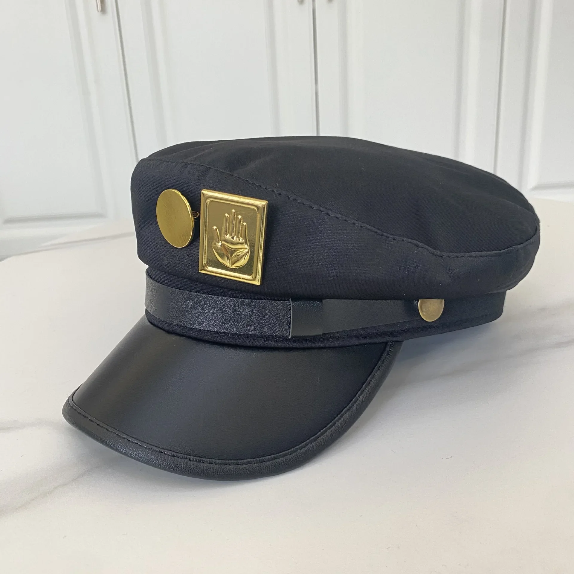 Anime JoJo's Bizarre Adventure Jotaro Kujo Joseph Hat Cosplay jojos Army Military Caps with Badges Around Props