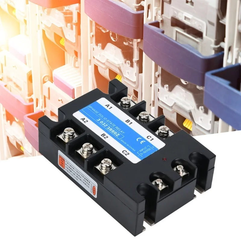 مرحل الحالة الصلبة ثلاثي الطور 3-32VDC مدخلات DC AC المعدات الكهربائية لآلات CNC (BERM-3 032 3880Z(80A)