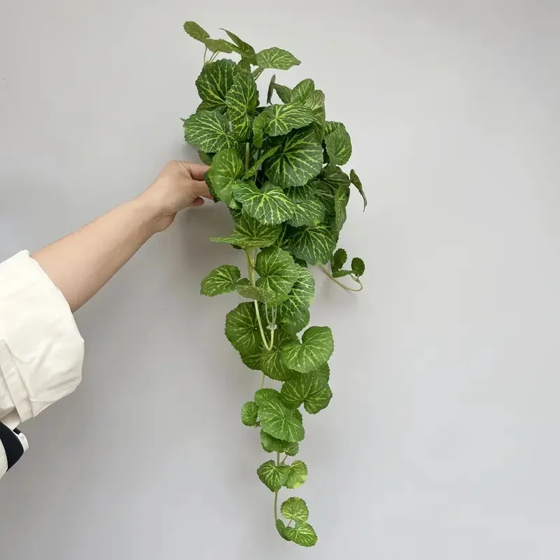 Lebensechte Kamelienblätter, Ranke, künstliche grüne Pflanze für Wohnzimmer, Hochzeitsdekoration, gefälschte hängende Ranke, Tür, Schreibtisch im Freien – Detail 6