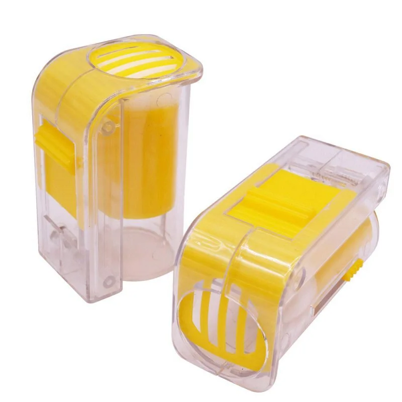 

2PCS Queen Bee Marking Catcher One Handed Marker Bottle Plunger Plush Queen Bee Marker Cage Queen Bee Catcher Beekeeping Tools