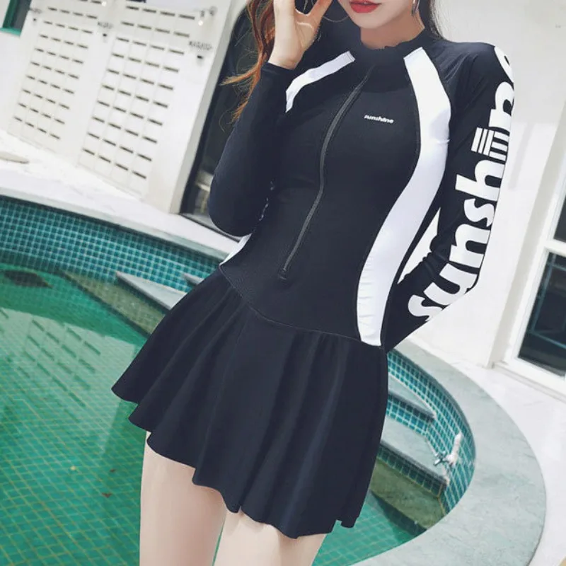 Korean Classic Black White Long Sleeved Swimsuit Sport Half Zipper Skirt Swimwear Women Belly Covering Sun Protection Hot Spring