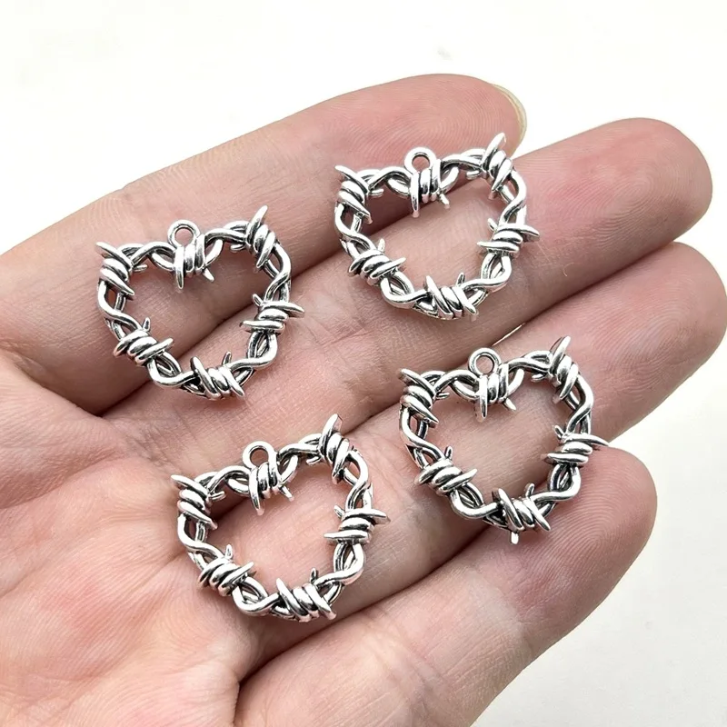 10Pcs/Lot 23*22mm Thorns Heart Charms Barbed Wire Heart Charm Pendant Designer Charms For Jewelry Making DIY Jewelry Findings