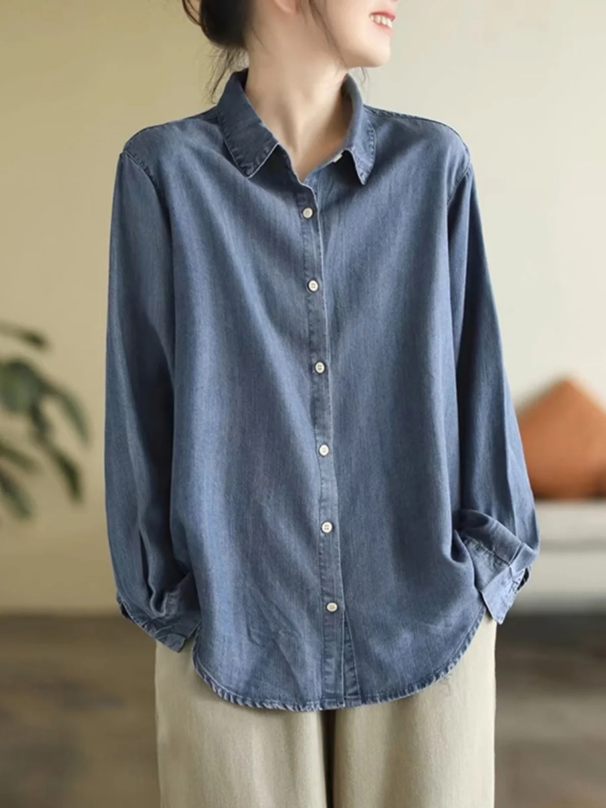 الأزرق الحرير الدنيم irt المرأة ربيع الخريف فضفاضة عارضة طبقات طوق طويل Sve لون نقي زر حتى أعلى