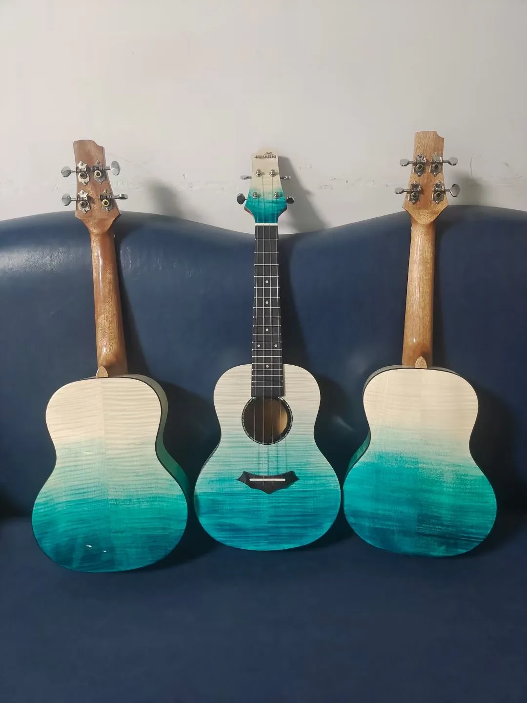 High Quality Gradient Blue Tiger Flame Maple Ukulele Concert,23 Inch Ukelele,Hawaii Uke Gloss with Gig Bag Picks,Super Beauty,Pc