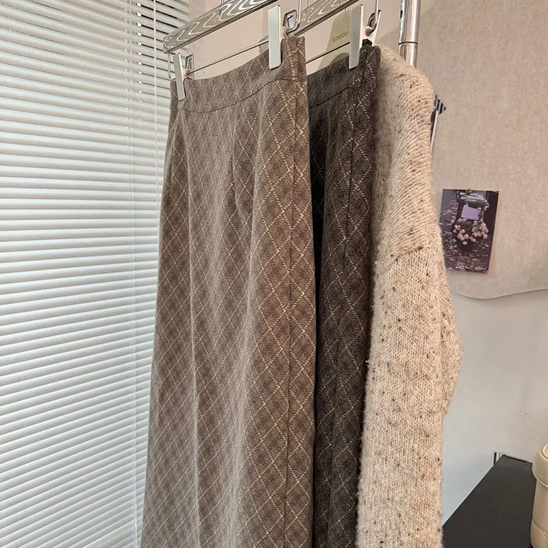 

Maillard Autumn and Winter Thickened Retro Diamond Plaid Mid-Length High Waist Slit Straight Woolen Skirt Skirt