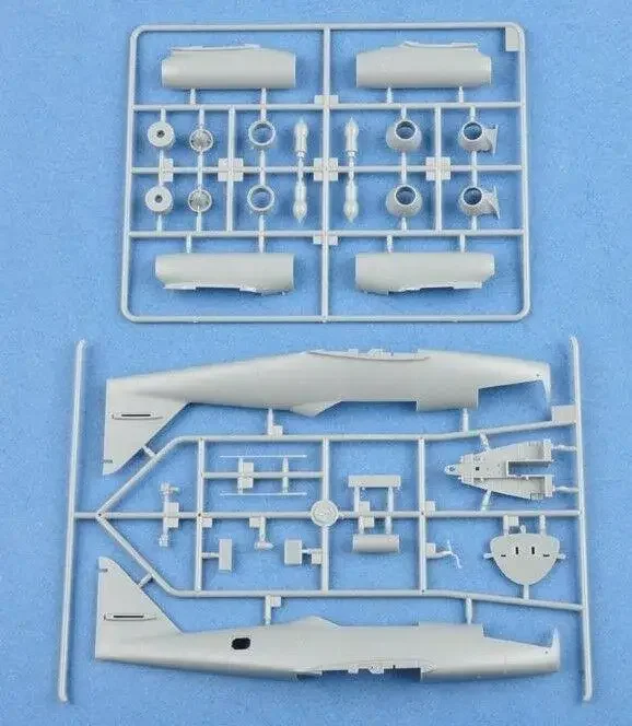 HobbyBoss 80377 1/48 Me 262 A-2a/U2 hobby boss model kit