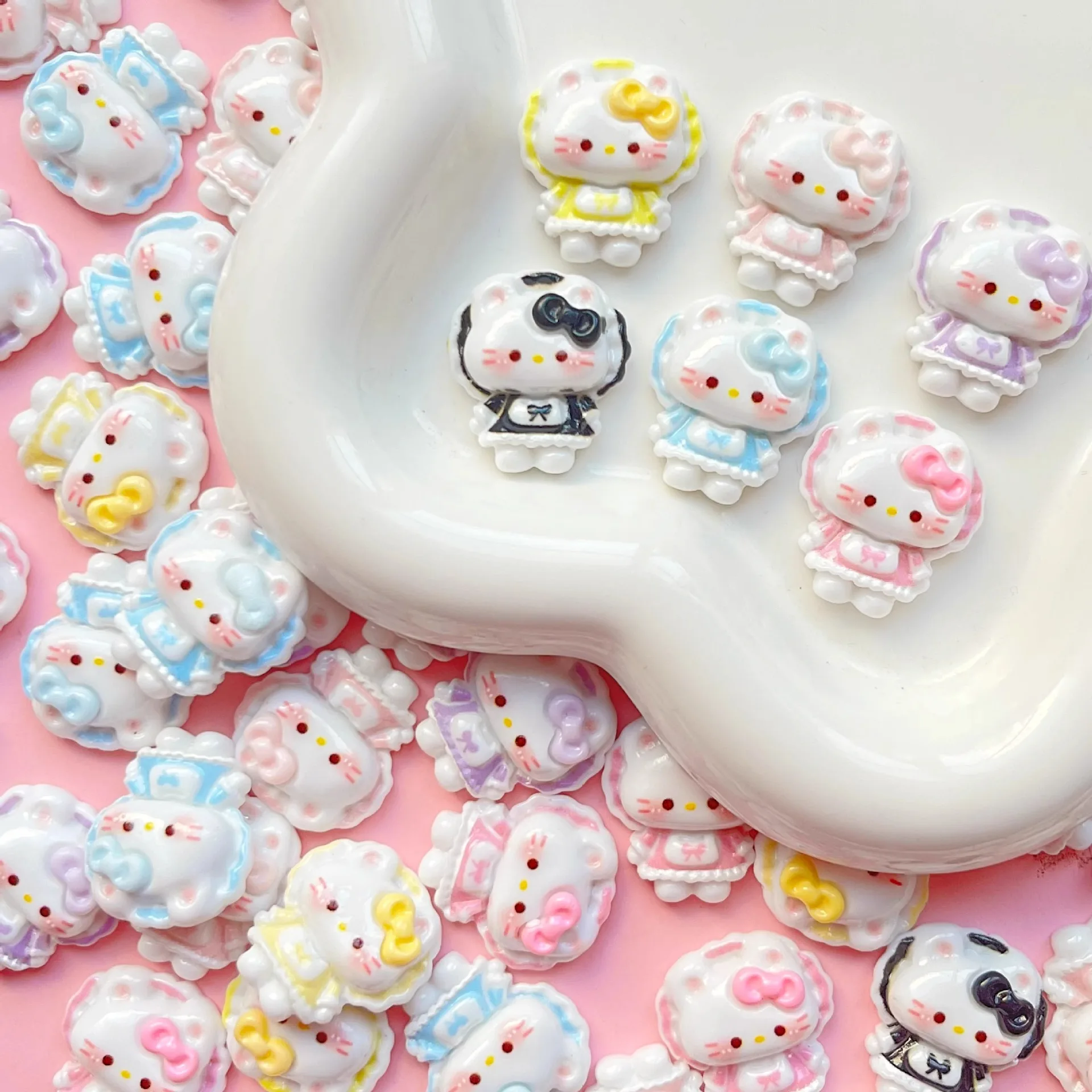 

Sanrio maid outfit cartoon kitty cat resin accessories DIY cream glue phone case hair clip hat sweater gloves accessories