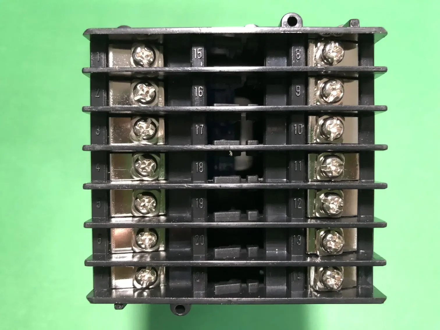 Picture 6: The ICMEN XMTD-2901 XMTD-2931 XMTD-2901(M) XMTD-2921 XMTD-2902 temperature controller PT100 controls the contactor to control