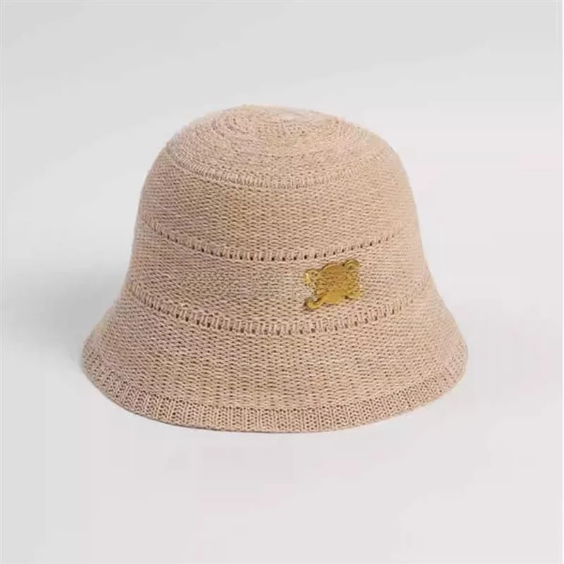 chapeau-de-peche-d'ete-respirant-et-protecteur-contre-le-soleil-pour-femmes-avec-logo-metallique-transparent-protection-uv-chapeau-d'ete-tendance