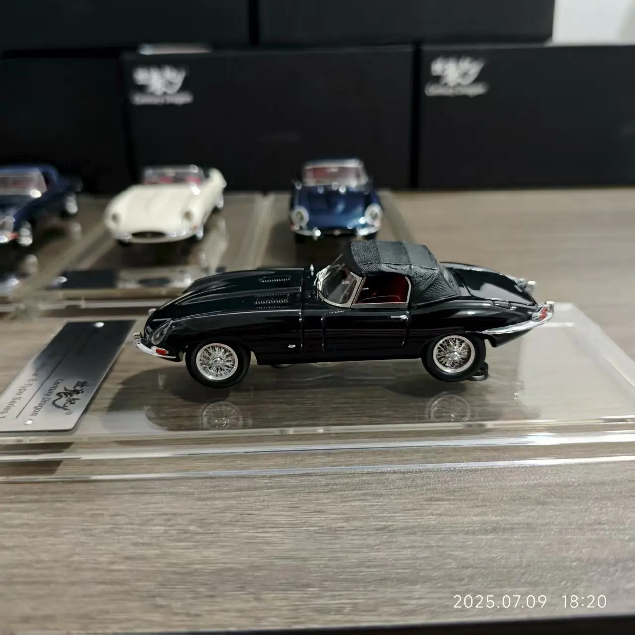 Century Dragon 1/43 Diecast Jaguar 1961E Type Alloy Model Car Jaguar Mark Convertible Sports Cars Toys for Boys Original Box