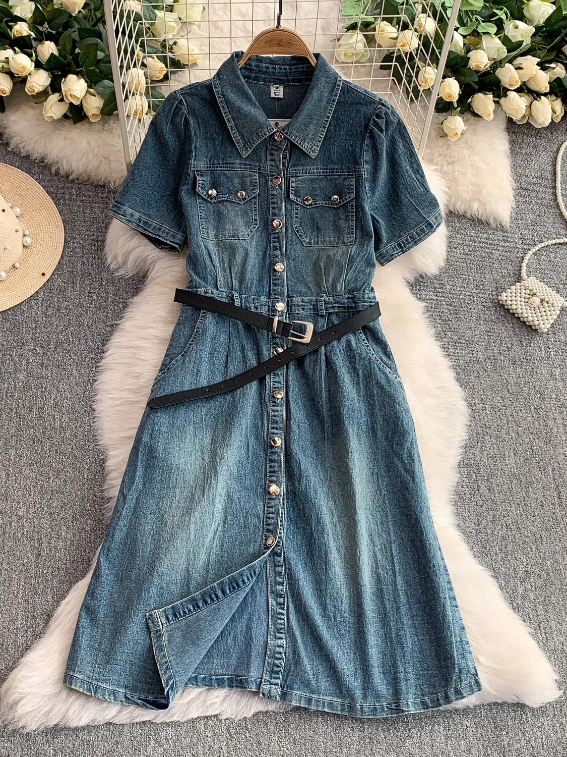 ライトブルー ポロカラー デニムワンピース レディース Aライン ミディ丈スカート シングルボタン 細見えデザイン 春夏 韓国風 半袖