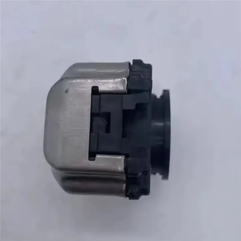 لميتسوبيشي باجيرو مازدا CX9 CX5 CRZ HID زينون العلوي الشاعل لمبة المقبس W3T216 D4R D4S الصابورة قطع غيار السيارات #2