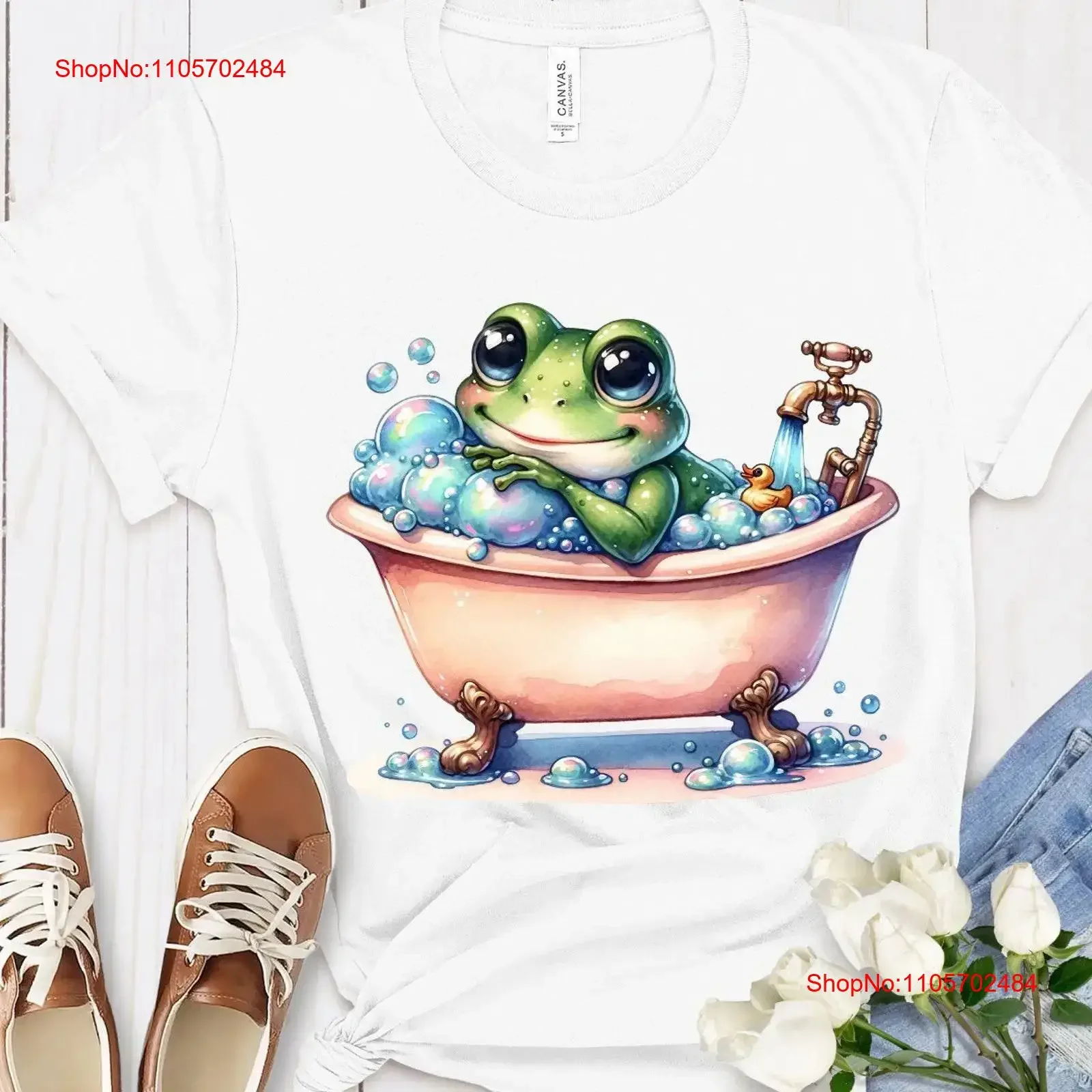 Fun Cartoon Frog Bubble Bath T Shirt Expressive Eye Design DTG Print for All Ages Playful Casual Wear Top Idea vintage Washed