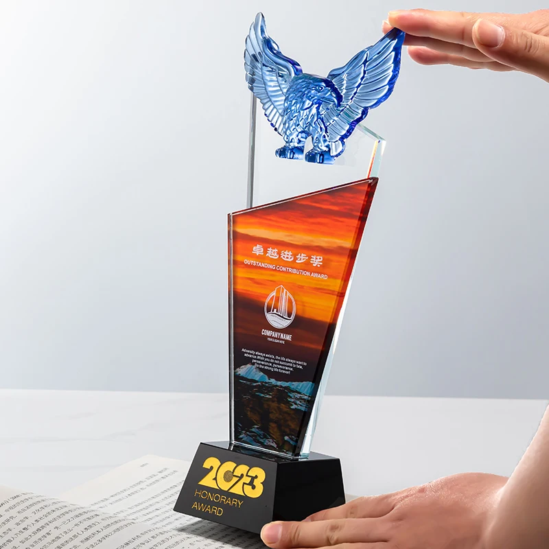 Lvshen Eagle Crystal Corporate Award  Personalized Flying Eagle Gift Custom Engraved Award  Soaring Eagle Scout Crystal Trophy