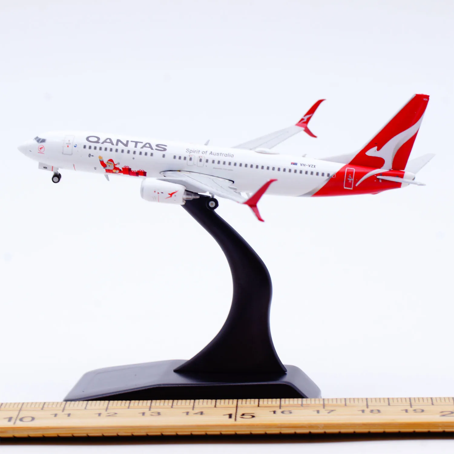 XX40614 سبيكة تحصيل طائرة هدية JC أجنحة 1:400 Qantas الخطوط الجوية بوينغ B737-800 دييكاست طائرة نموذج طائرة VH-VZX