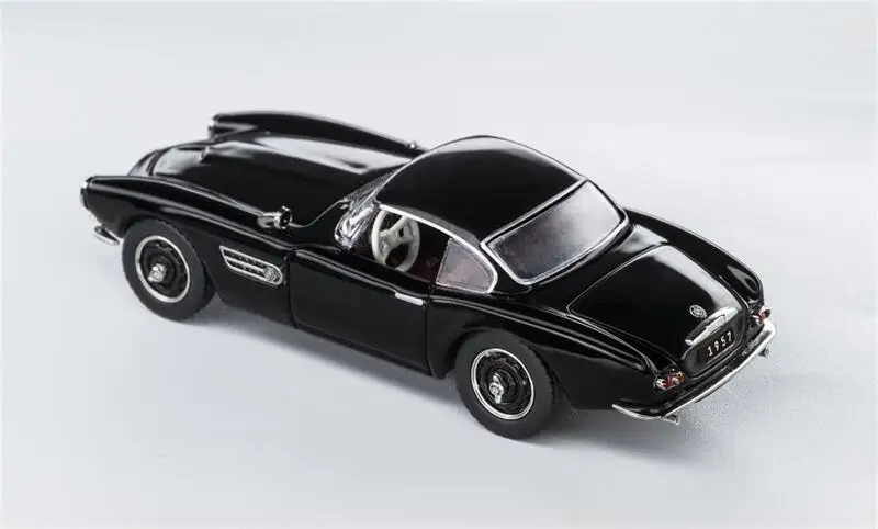 GFCC 1:64 1957 507 hard-top Diecast Model Car